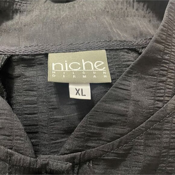 Niche Nilgun Derman Size XL  Top Blouse Button Down Collared Buttons Boxy Artsy - Picture 6 of 7
